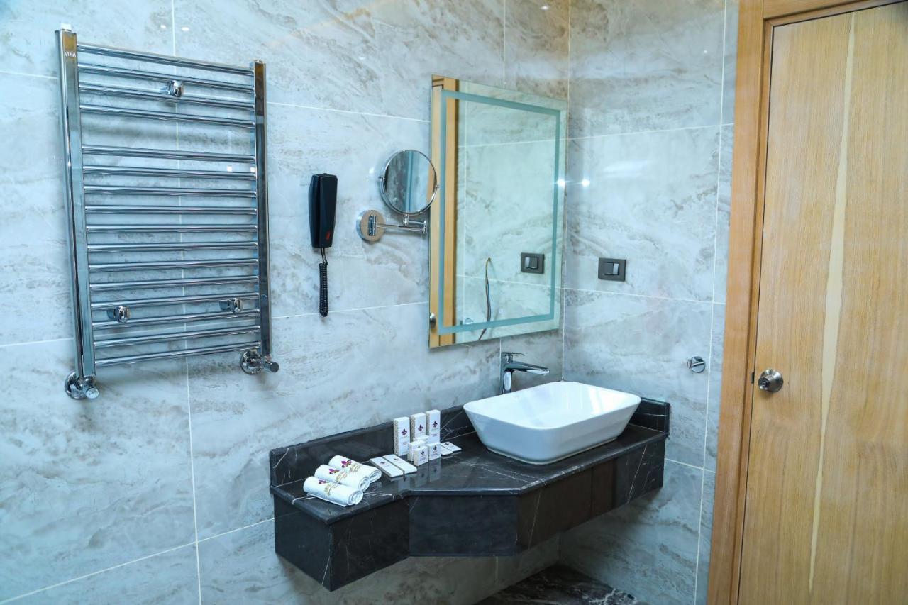Iris Hotel Baku - Halal Hotel Kültér fotó