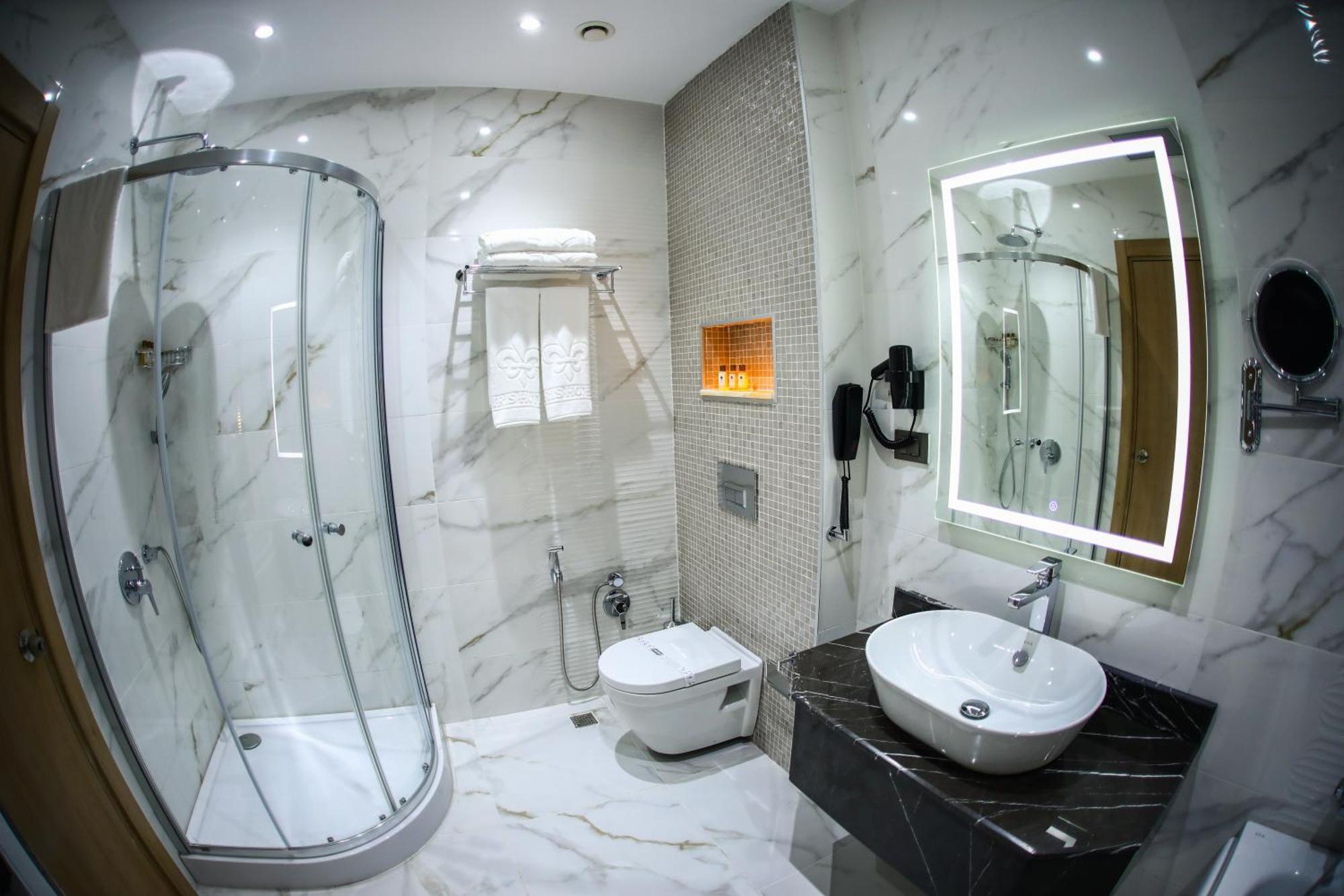 Iris Hotel Baku - Halal Hotel Kültér fotó